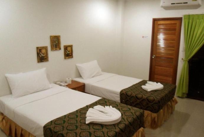 G&B Guesthouse Patong Номер фото