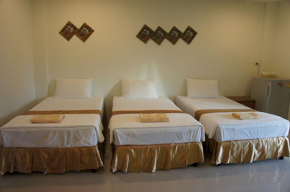 G&B Guesthouse Patong Экстерьер фото