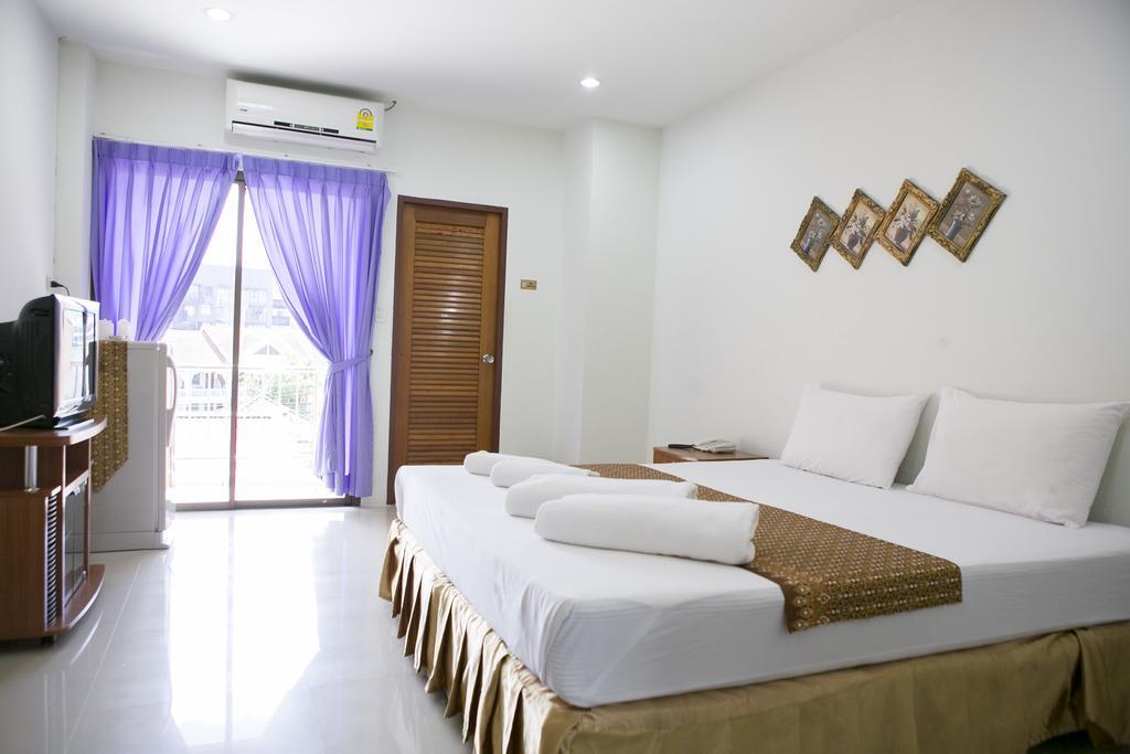 G&B Guesthouse Patong Экстерьер фото