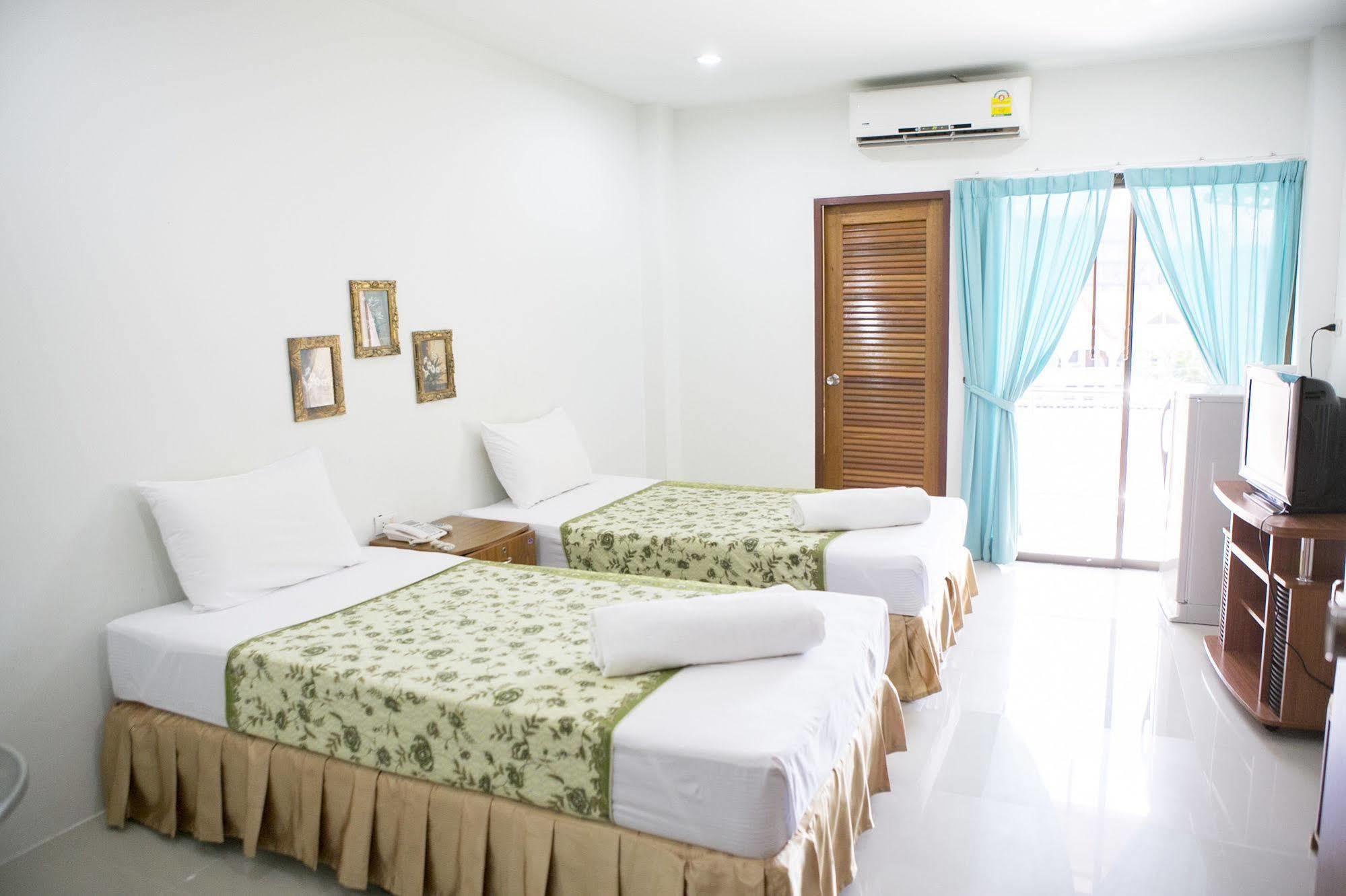 G&B Guesthouse Patong Экстерьер фото