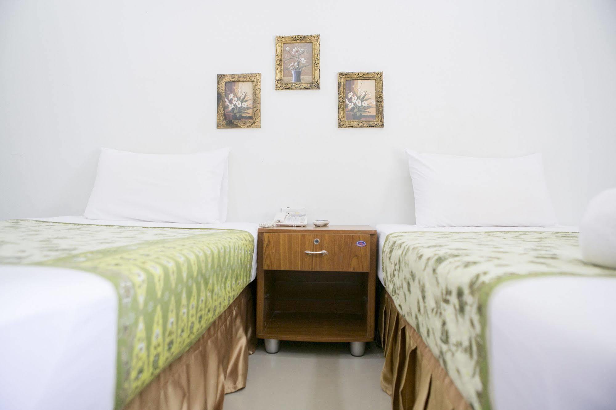 G&B Guesthouse Patong Экстерьер фото