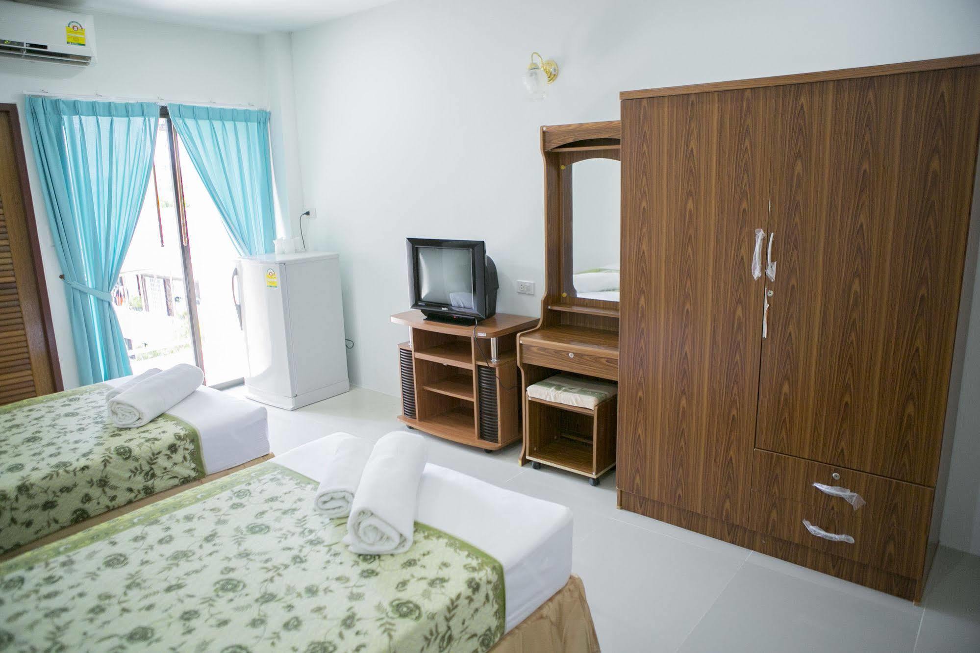 G&B Guesthouse Patong Экстерьер фото